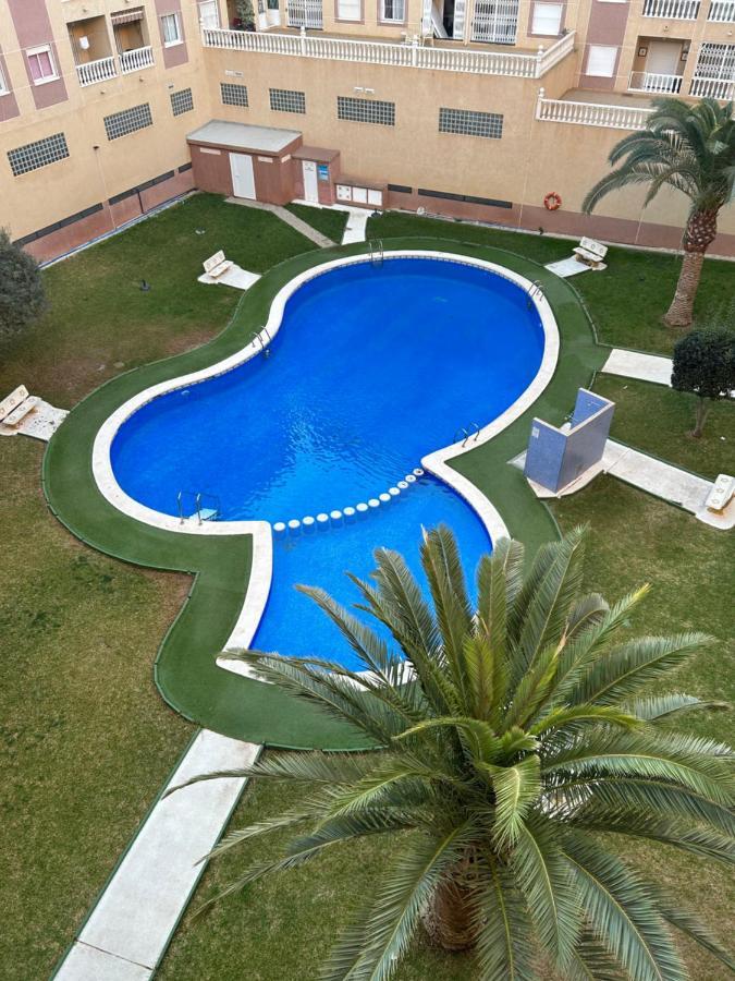 Andy'S Apartment Torrevieja Ngoại thất bức ảnh